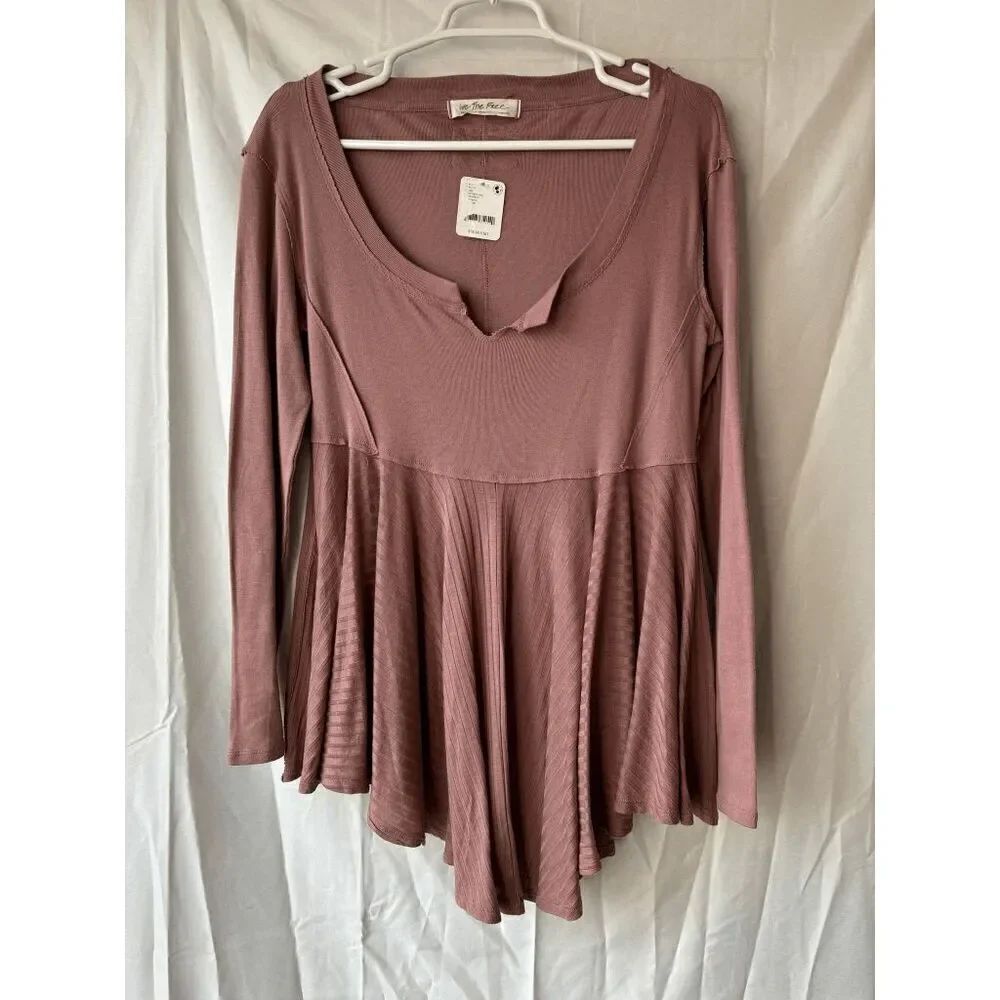 We the Free Womens Clover Split Neck Babydoll Top in Antique Oak Size Small